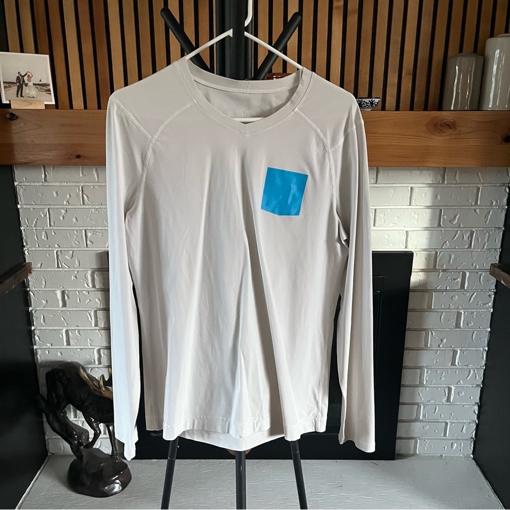 Men's Lululemon White Athletic Long Sleeve
